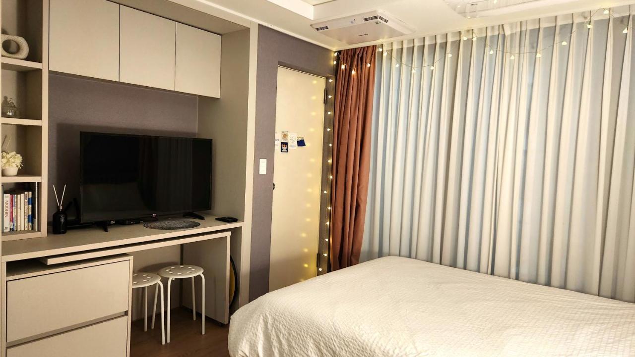 Holiday Apt Gwangan Beach Busan Buitenkant foto